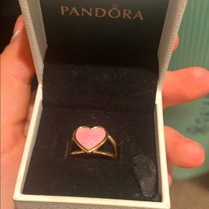 Pandora ring